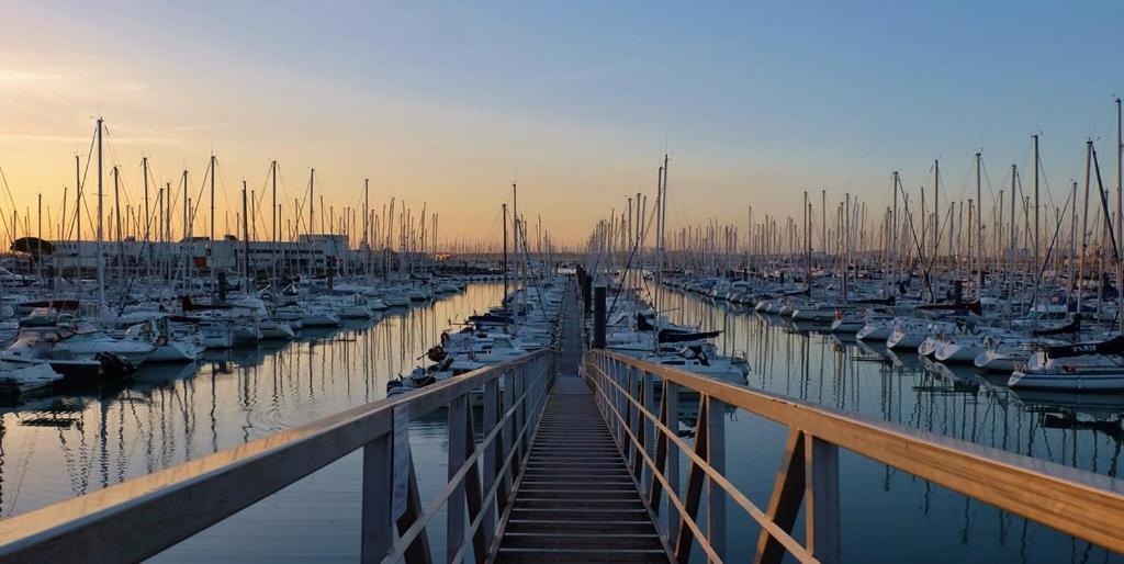 Location Petit Voilier Hotel La Rochelle  Exterior photo
